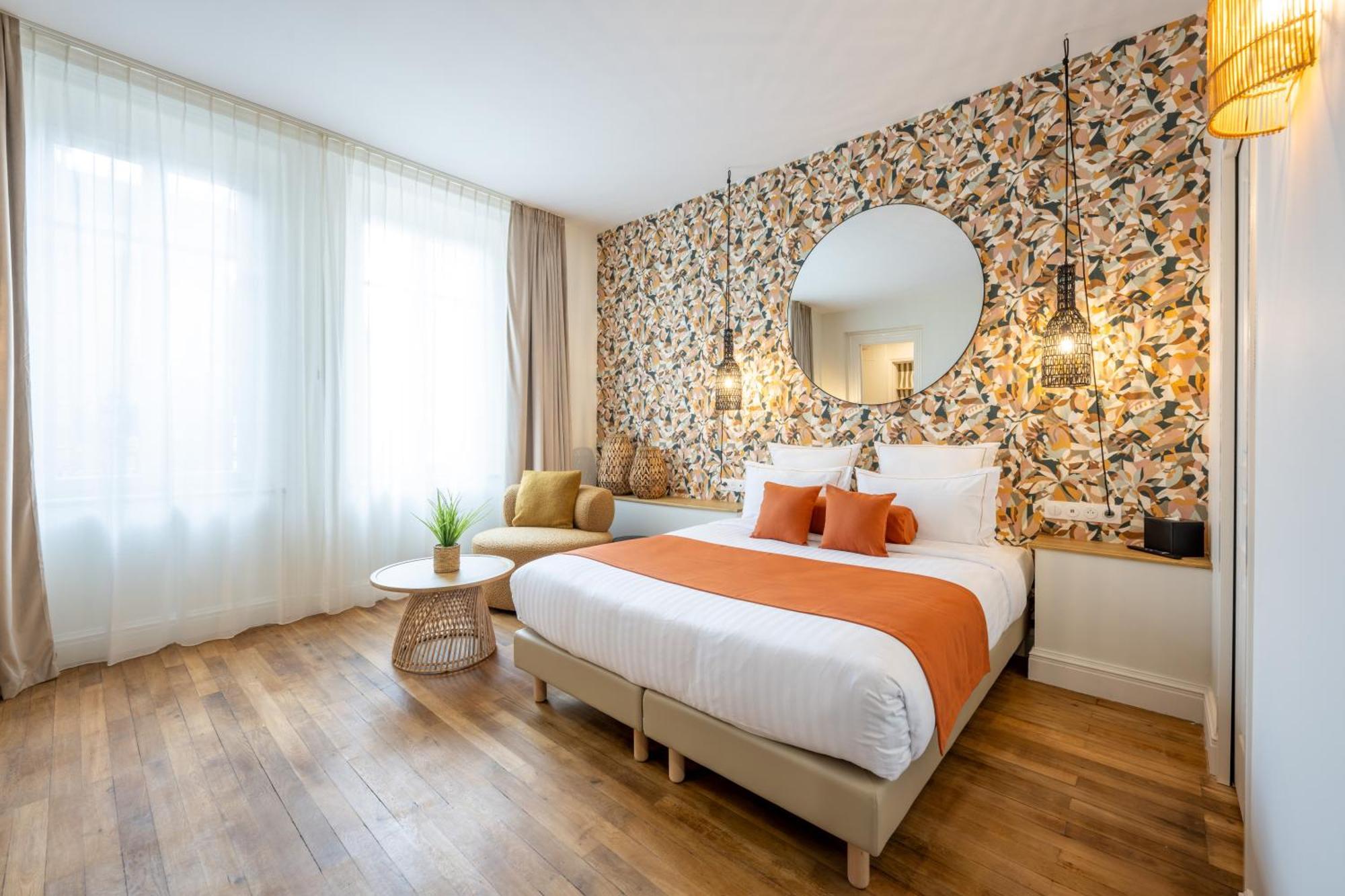 67 Victor Hugo Apartment Коняк Екстериор снимка